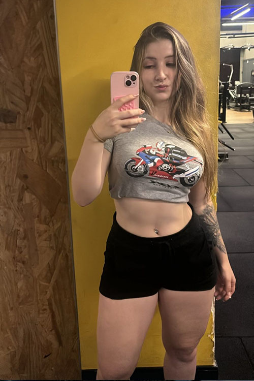 Young Escort Girl - Hailey
